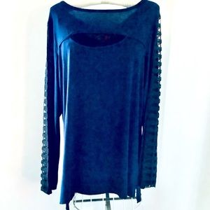NWT Love Scarlet blues L/S top